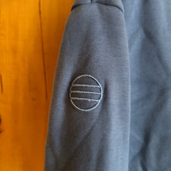 Corio Daydream Crop Pullover - Picture 2 of 5